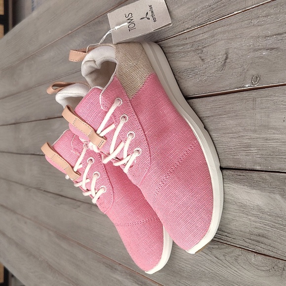 NWT TOMS Earthwise Sneakers In Tea Pink/ Natural Size Woman's 7.5 - Picture 4 of 13
